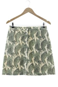 Aufwändiger Rock S Laga