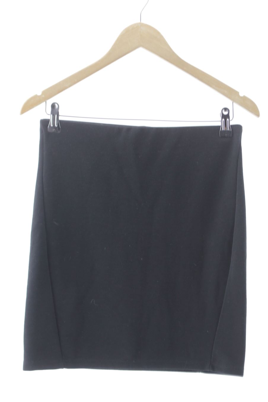 Falda de Pull & Bear de la talla L, de color negro