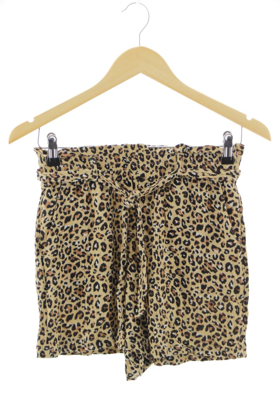 Shorts Stradivarius de la taille S, de couleur animal print