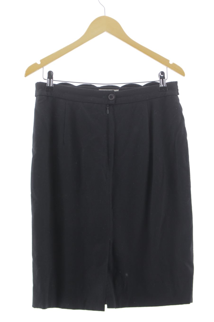 Jupe Burberry de la taille 46, de couleur noir