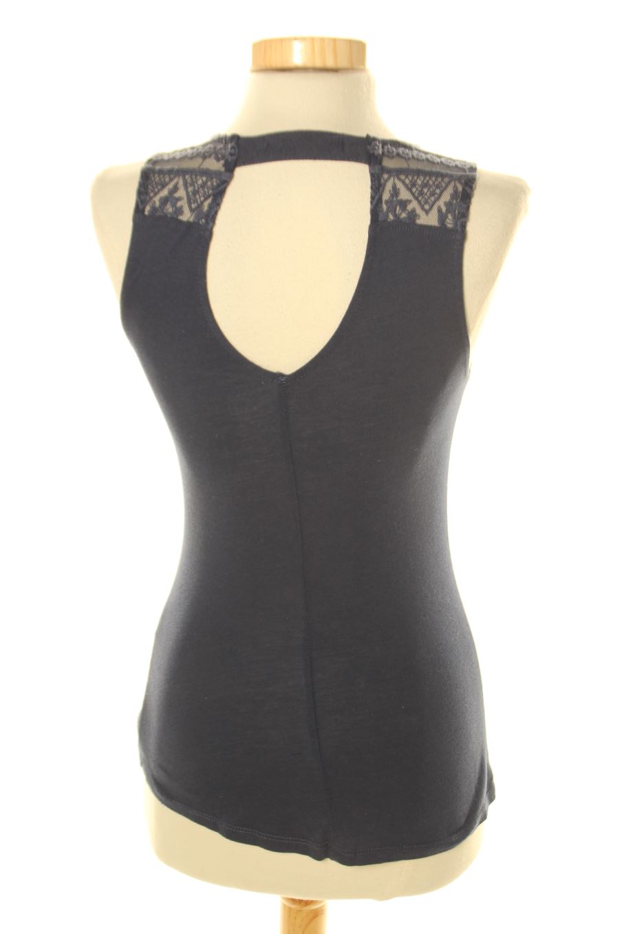 Top de Bershka de la talla S, de color azul marino