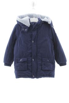 Mantel 106 Neck & Neck