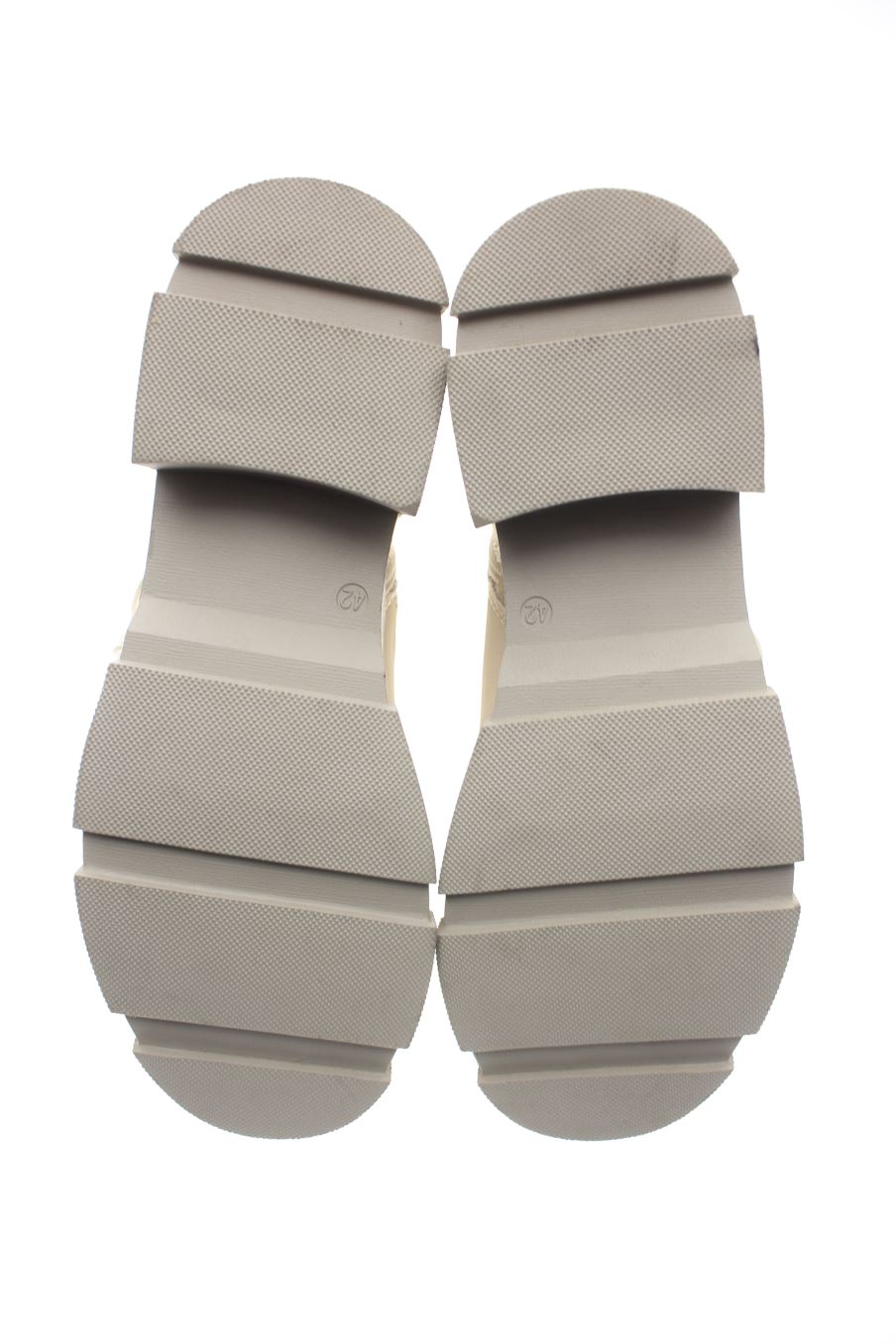Botines de C&A de la talla 42, de color beige de