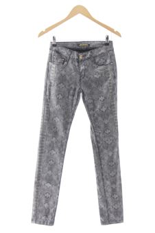 R.Display Denim