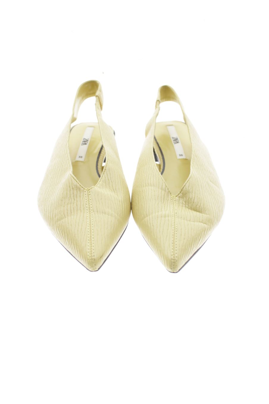 Zapatos planos de Zara de la talla 38, de color amarillo de