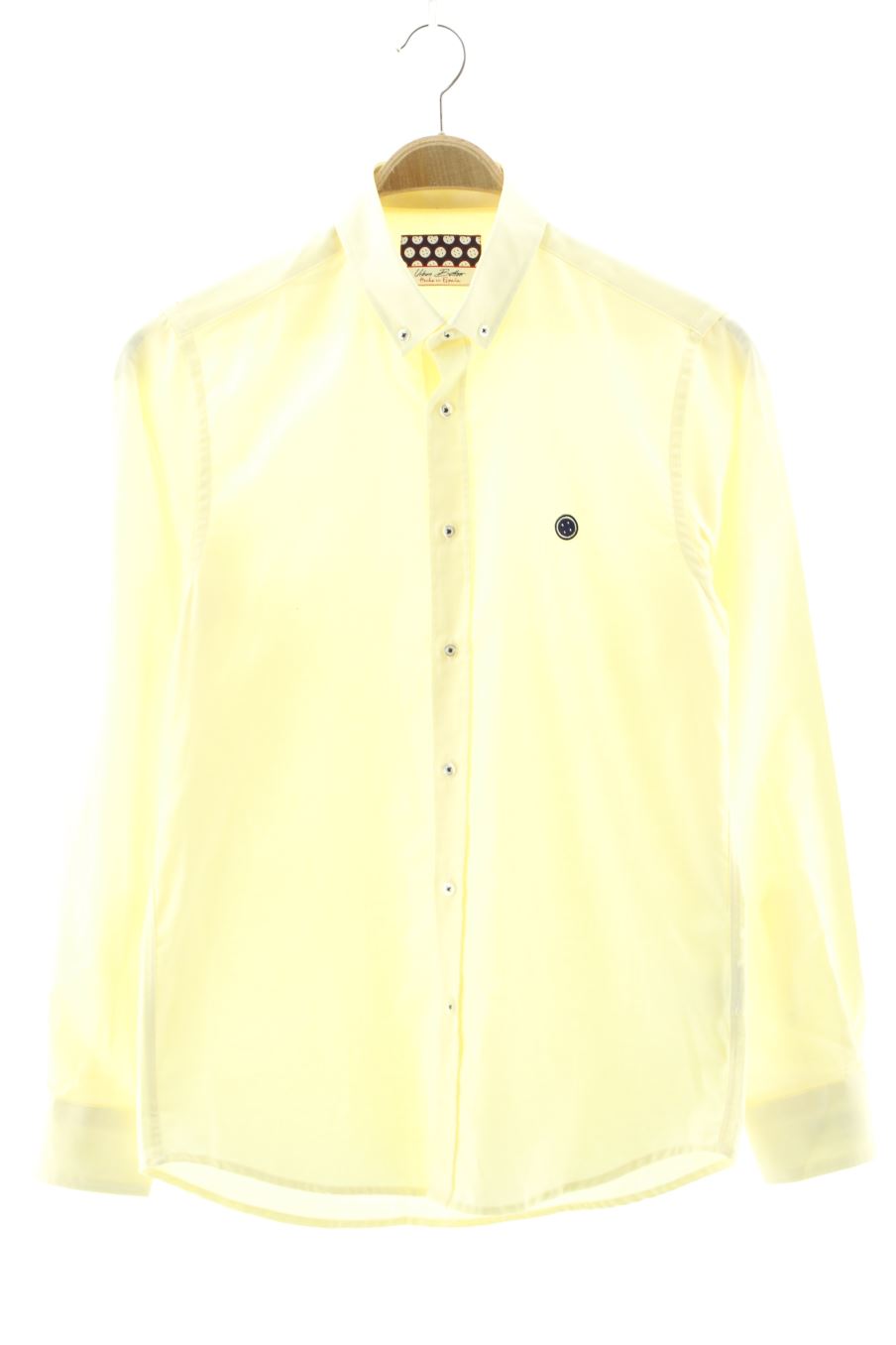 Camisa de Urban Button de la talla M