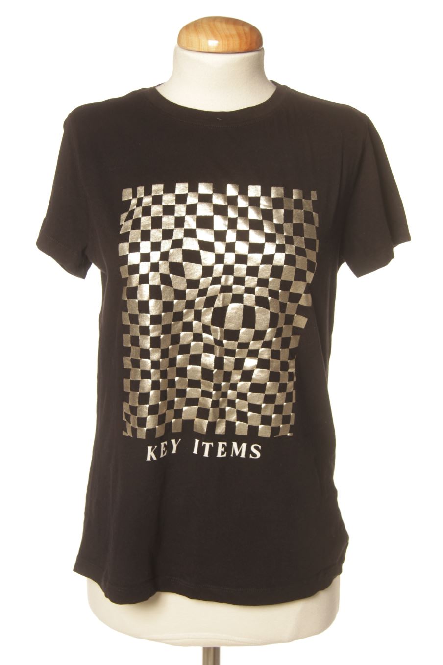 T-shirt Stradivarius de la taille S, de couleur noir