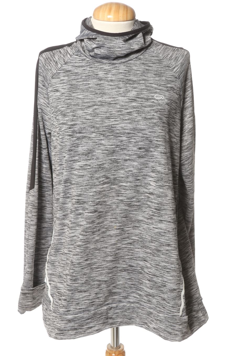 Sudadera de Kalenji (DECATHLON) de la talla 48, de color gris