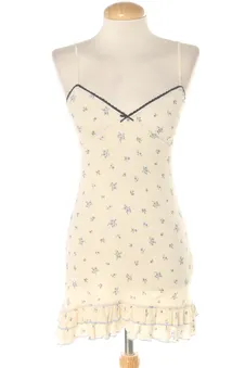 Robe de jour XS Pull & Bear, photo 1 sur 2