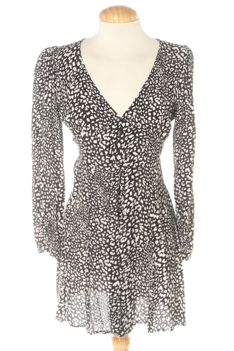 Robe casual Zara de la taille S, de couleur imprimés