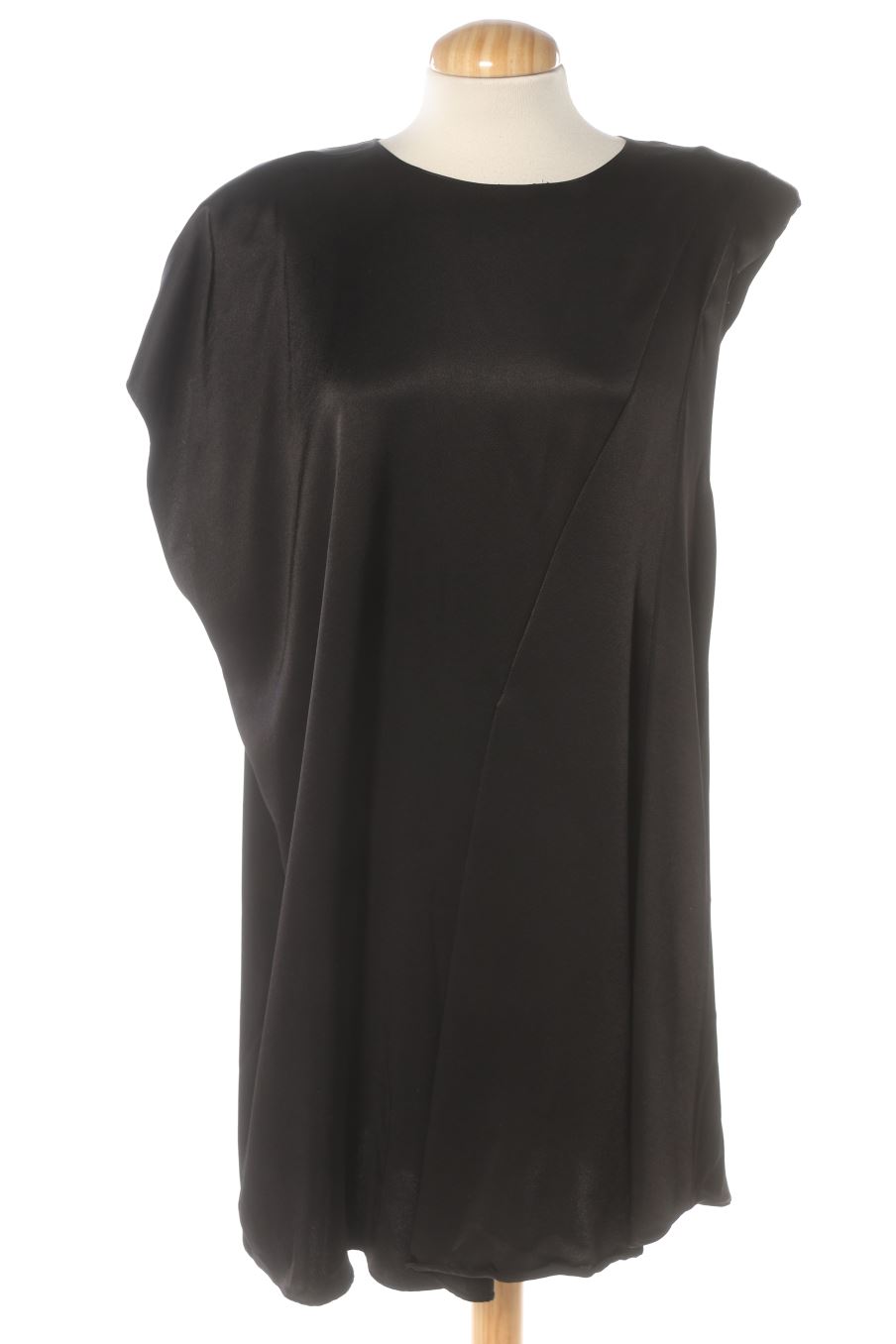 Robe casual Zara de la taille XL, de couleur noir