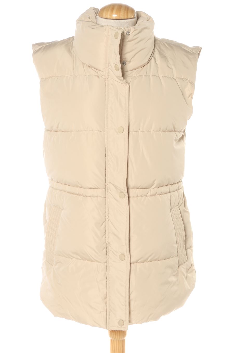 Gilet imbottito de Stradivarius de la talla S, de color beige