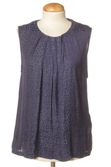 Aufwändiges Top L Cortefiel