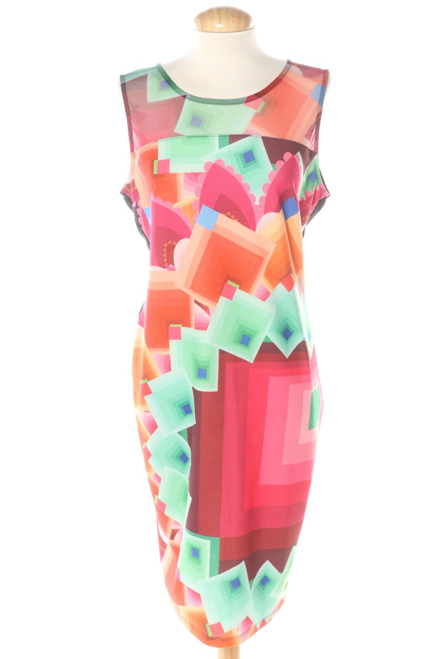 Robe casual Desigual de la taille M, de couleur imprimés