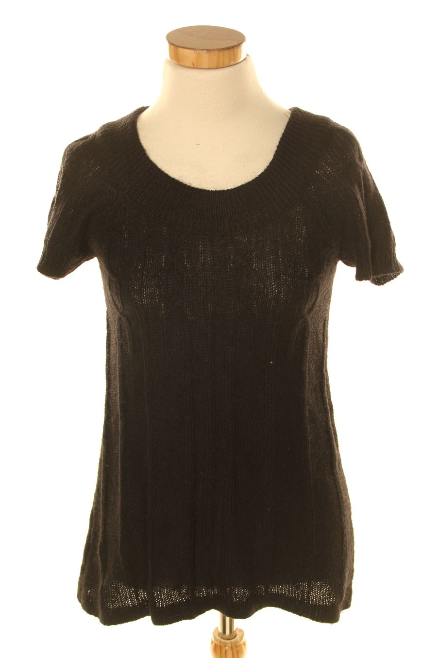 Robe casual Mango de la taille S, de couleur noir