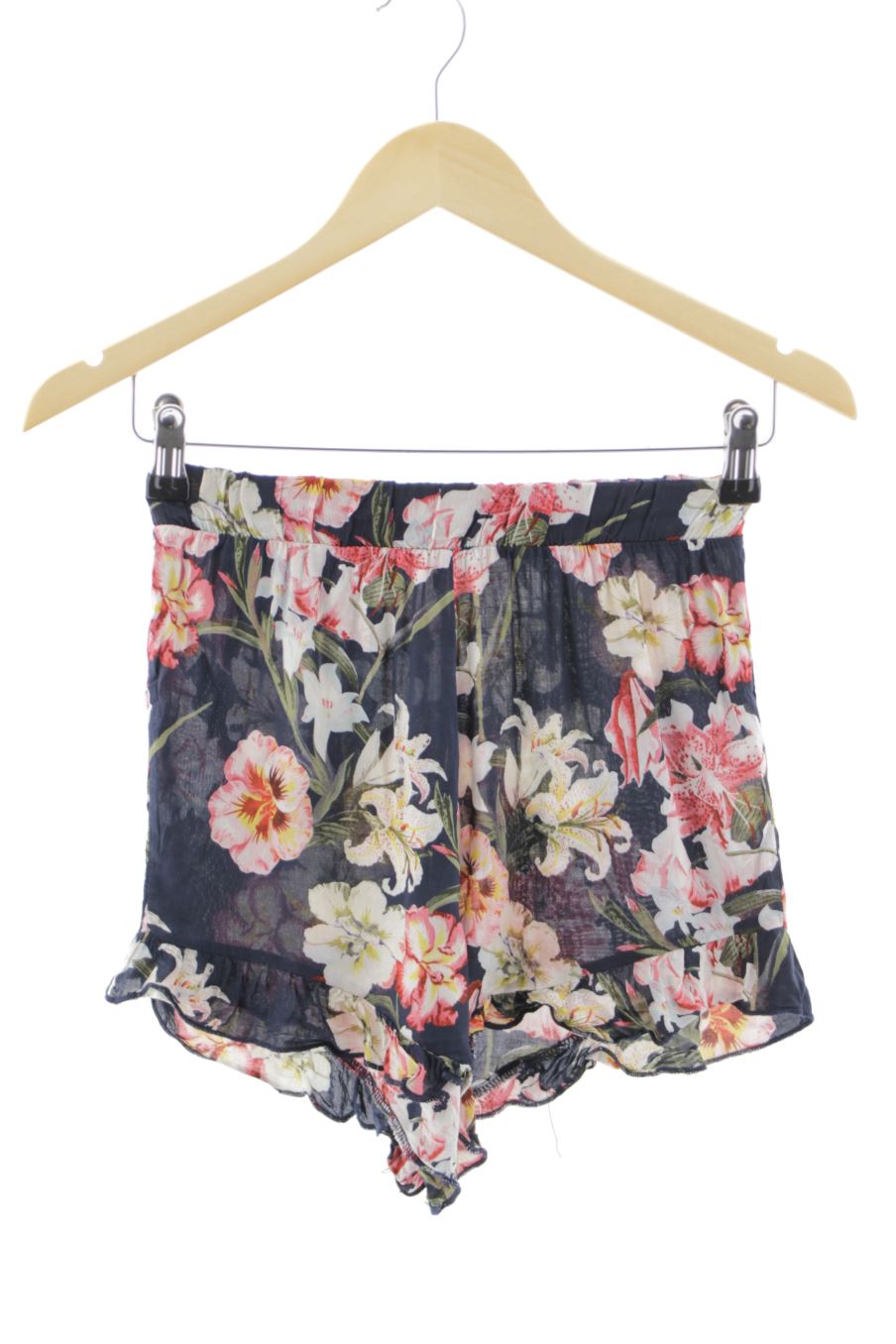 Shorts Pull & Bear de la taille S, de couleur fleurs