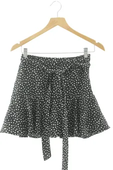 Gonne XS Stradivarius, foto 1 di 2