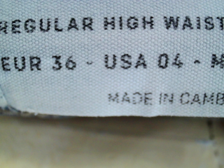 Vaquero de Stradivarius de la talla 36, de color azul de ropa vaquera