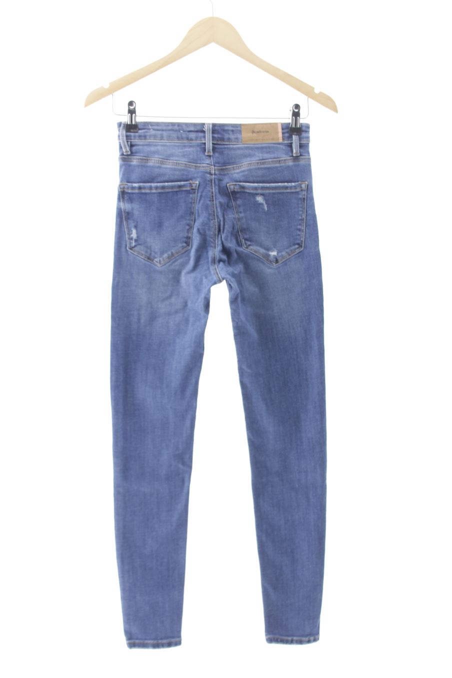 Vaquero de Stradivarius de la talla 36, de color azul de ropa vaquera