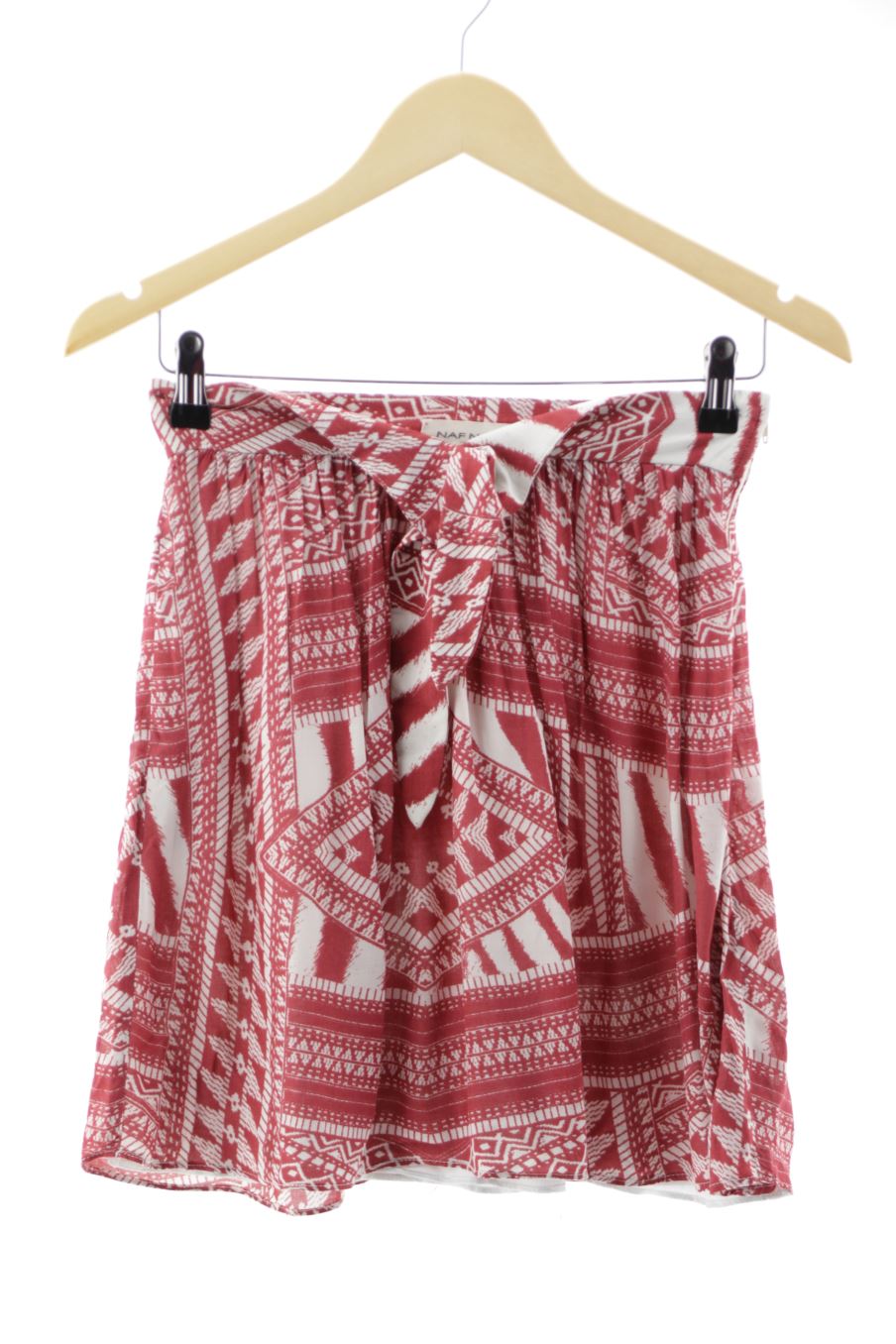 Jupe Naf Naf de la taille 34, de couleur rouge