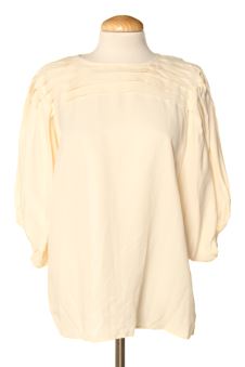 Blusa de manga corta S Sfera, foto 1 de 2