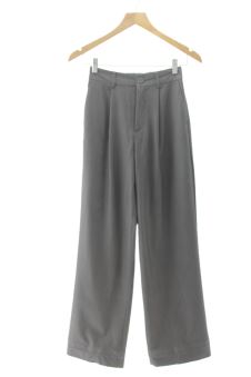 Pantalón 32 Stradivarius