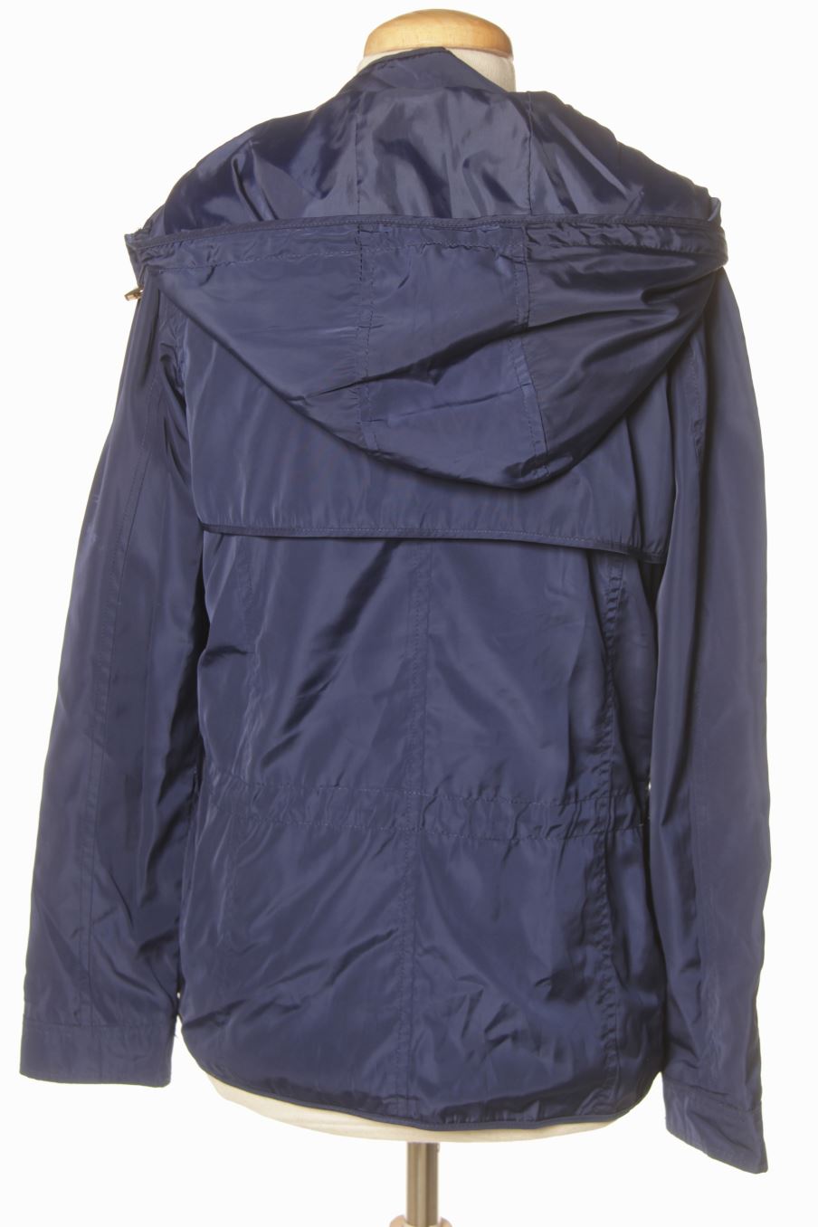 Blouson Zara de la taille M, de couleur bleu marine