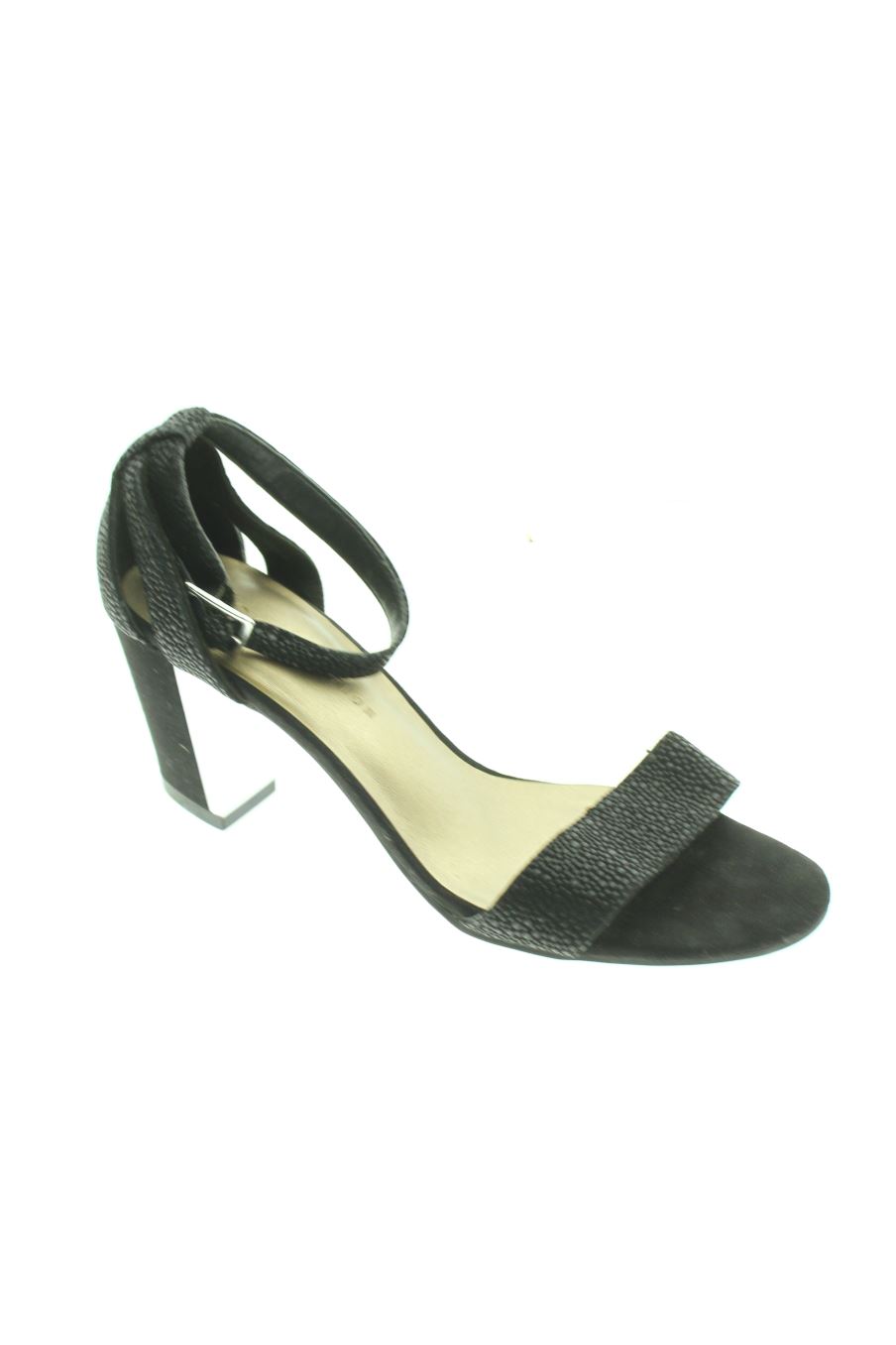Sandalias tacon de M&S COLLECTION de la talla 35, de color negro de