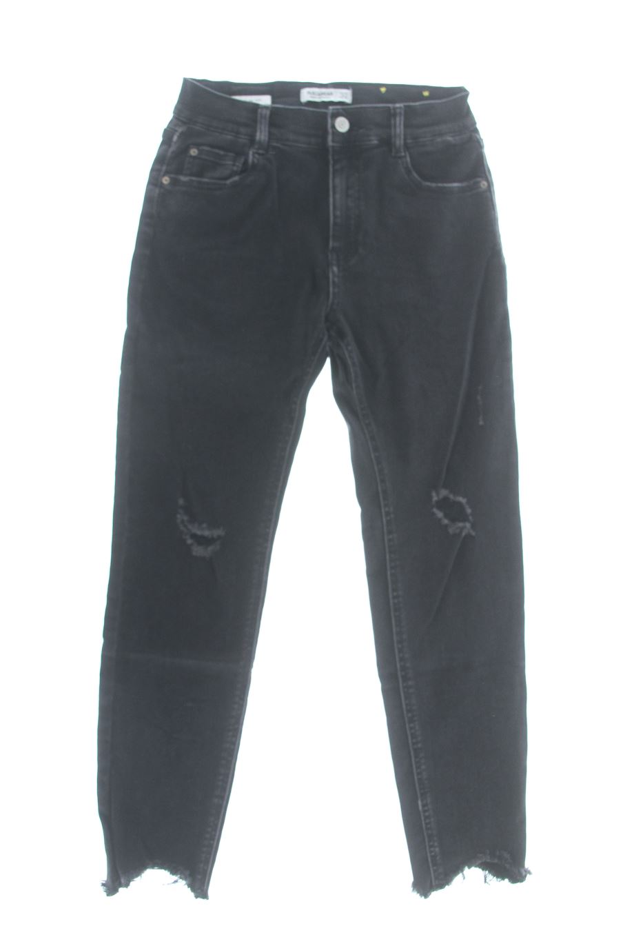 Vaquero de Pull & Bear de la talla 36, de color negro de ropa vaquera