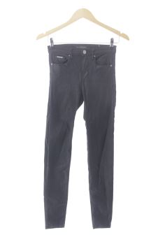 Jeans 34 Stradivarius, foto 1 di 2