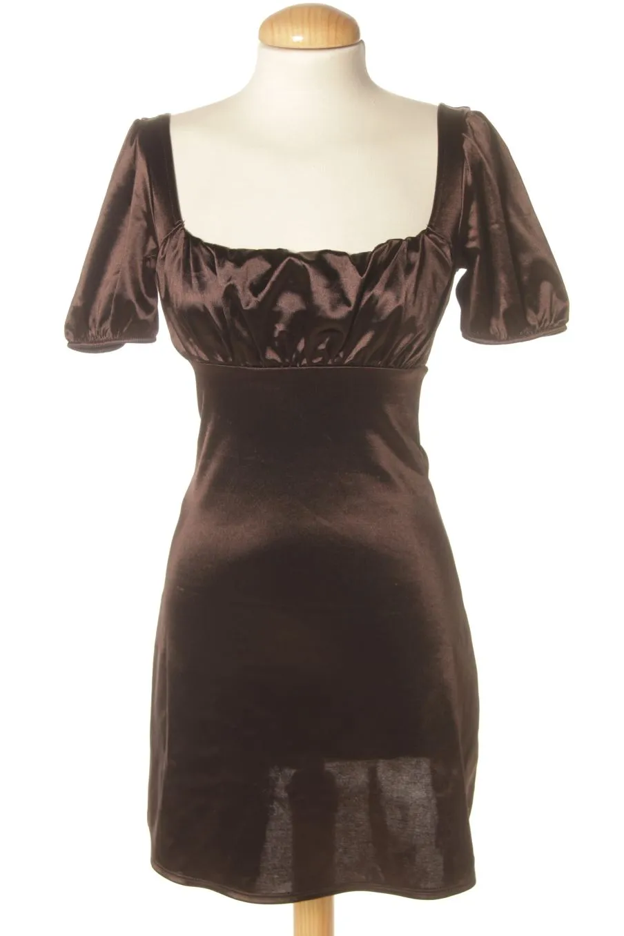 Robe H&M de la taille XS, de couleur noir