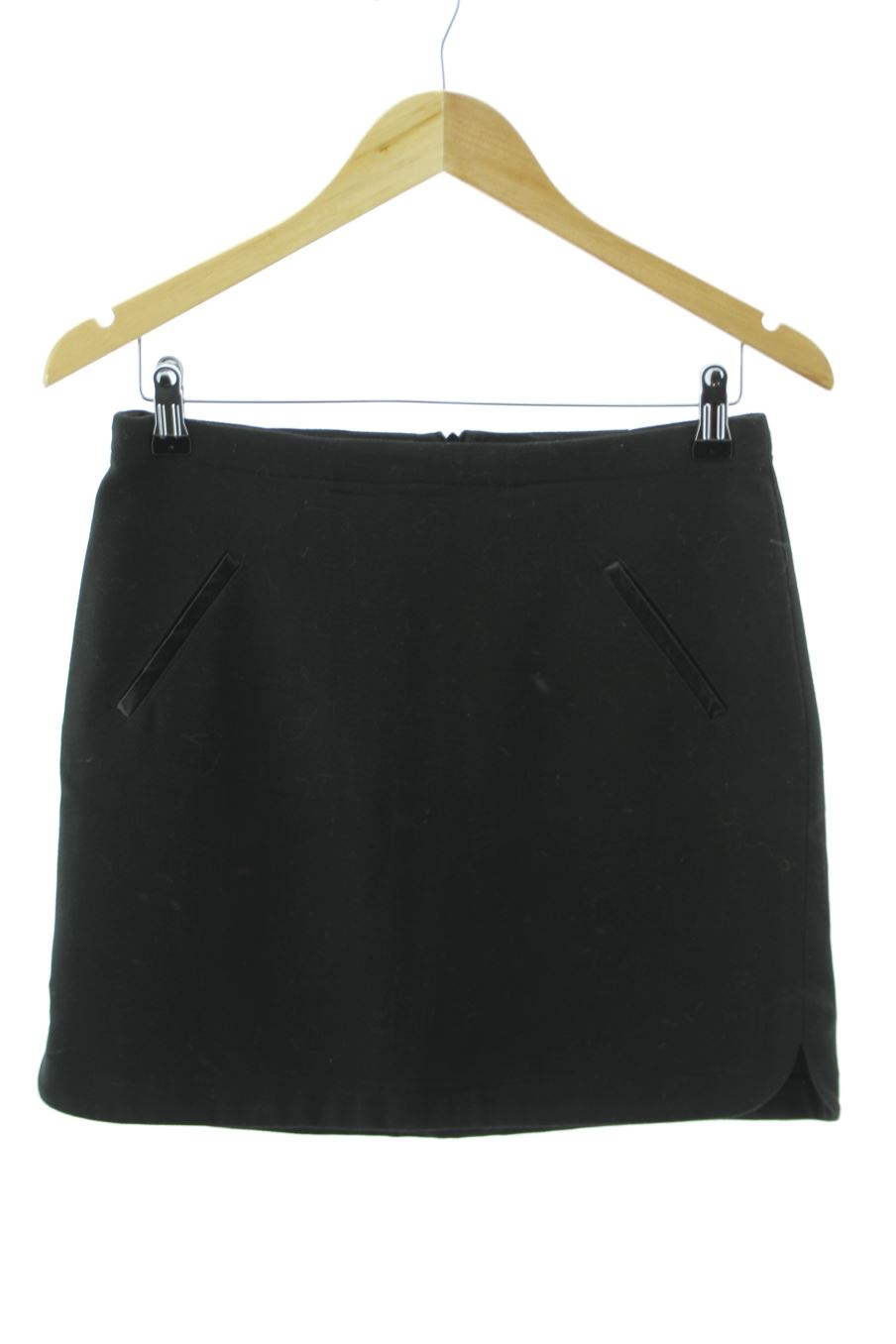 Falda de Monoprix de la talla 38, de color negro