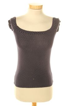 Aufwändiges Top XS Gémo