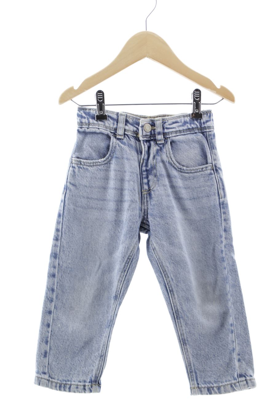 Jeans Zara de la taille 18 mois de denim de seconde main