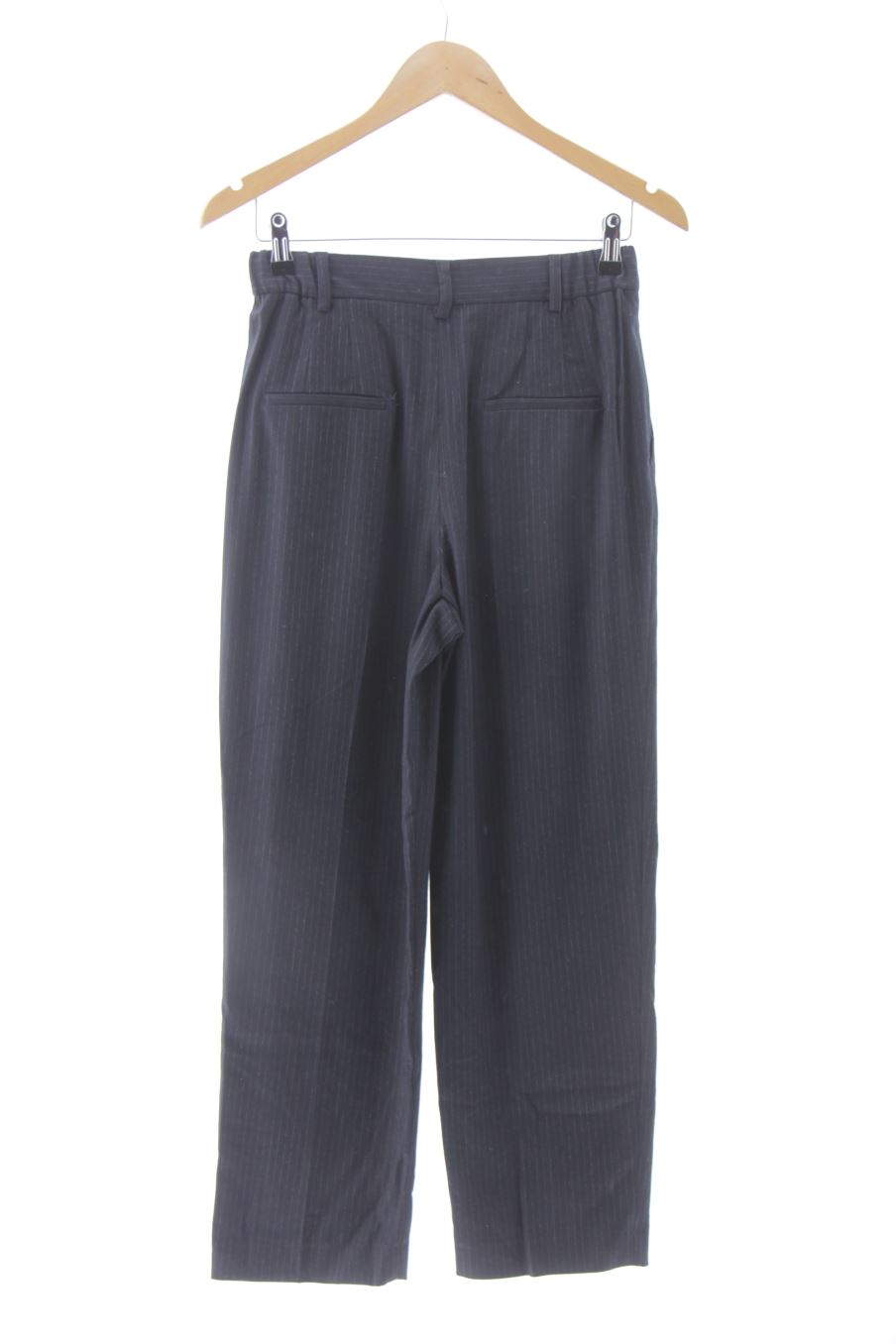 Pantalón de Zara de la talla XS, de color rayas