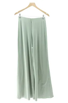 Pantalón S FASHIONNOVA, foto 1 de 2