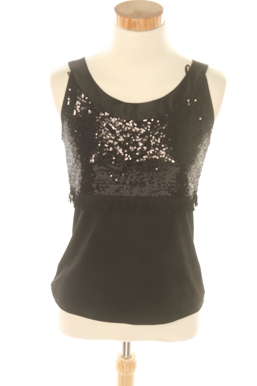 Top de Yera de la talla S, de color negro