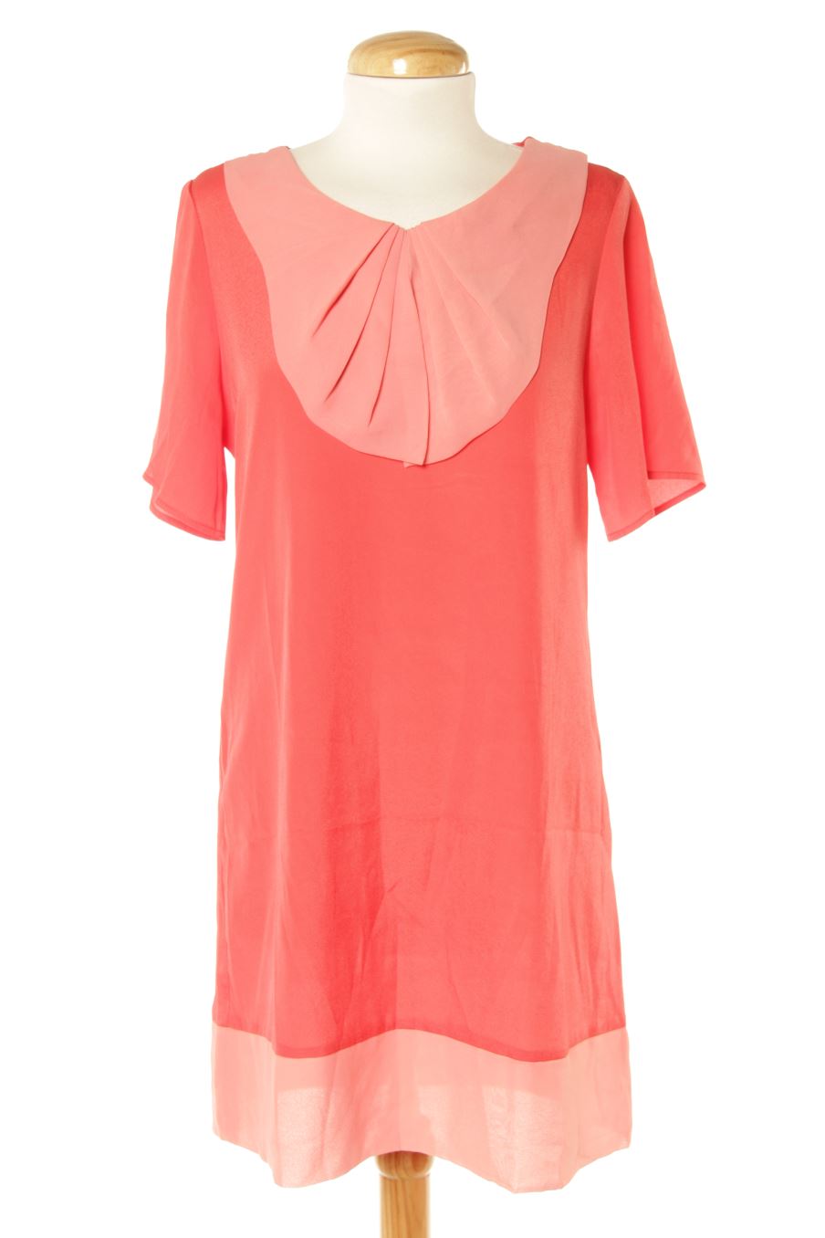 Robe casual kling de la taille S, de couleur corail