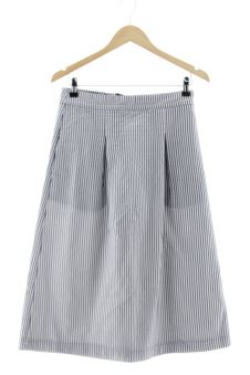 Aufwändiger Rock S Ovs