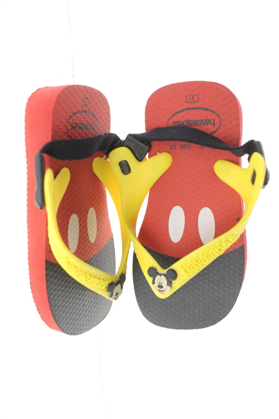 Tong Havaianas de la taille 21 avec une étiquette