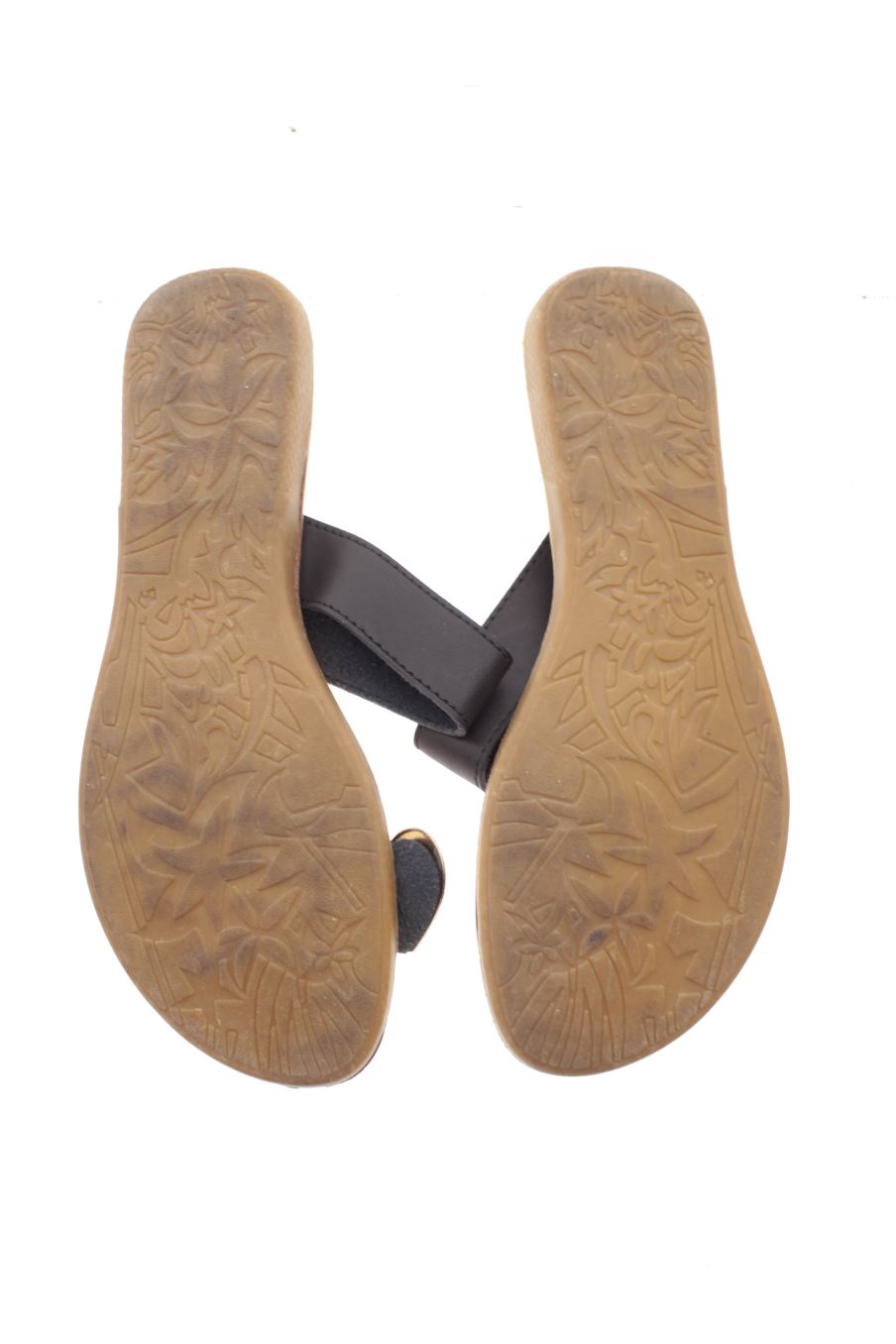 Sandalias planas de super mode de la talla 37, de color negro de