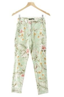 Pantalón XS Zara