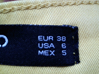 Vaqueros de Mango de la talla 38, de color amarillo de ropa vaquera