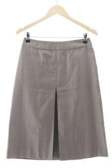 Aufwändiger Rock 38 Elogy