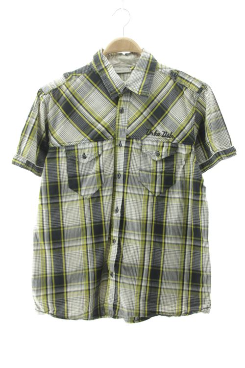 Chemise à manches courtes