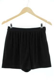 Shorts XS trf (ZARA), photo 1 sur 2