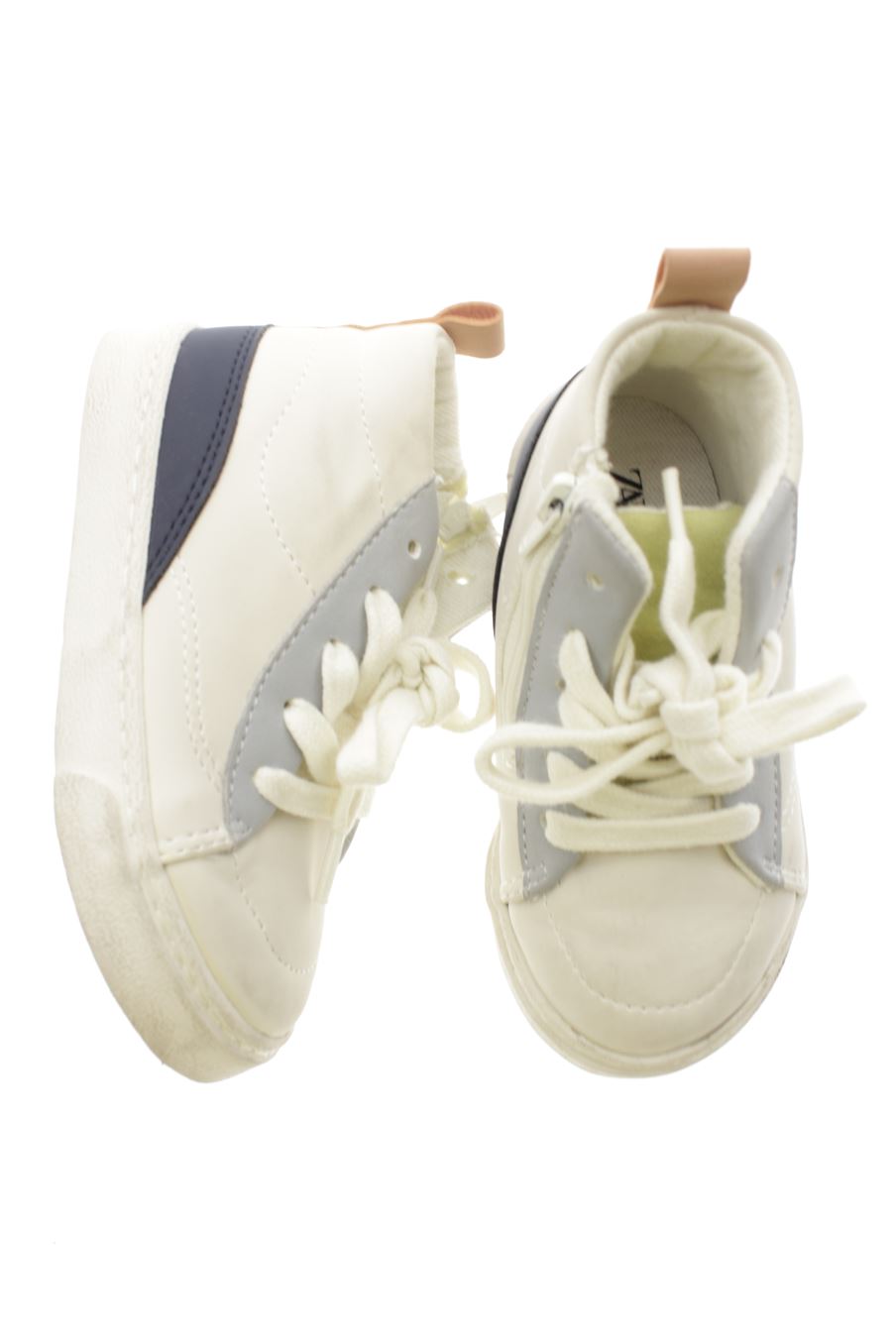 Zapatillas de Zara de la talla 23