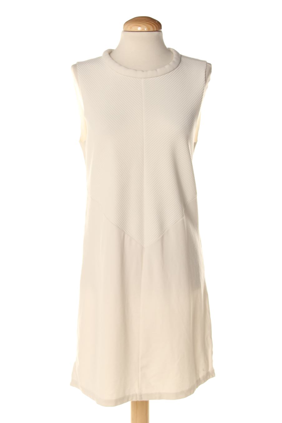 Robe casual Mango de la taille M, de couleur blanc