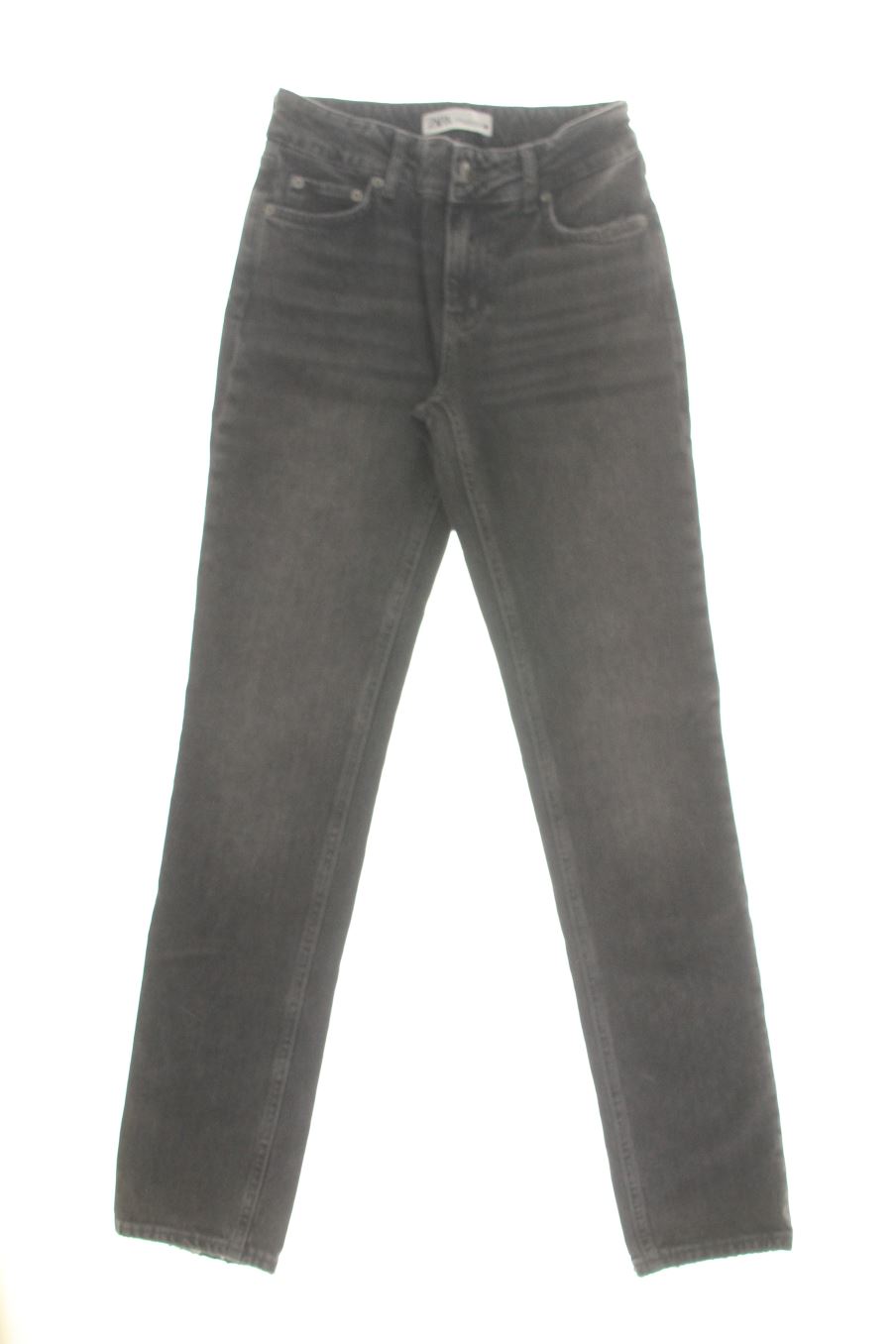Vaqueros de Zara de la talla 34, de color gris de ropa vaquera