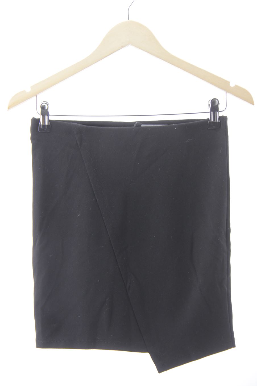 Jupe Stradivarius de la taille M, de couleur noir